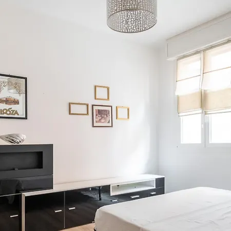 Apartament Porta Mascarella By Wonderful Italy