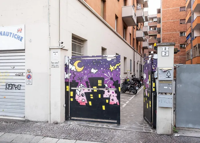 Porta Mascarella By Wonderful Italy * Bologna