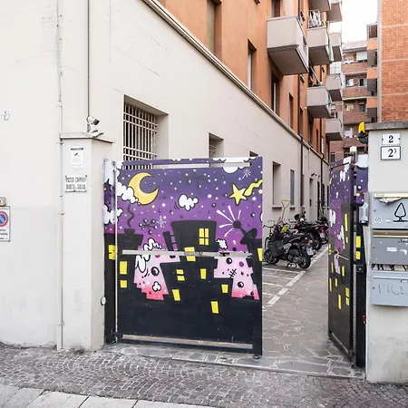 Porta Mascarella By Wonderful Italy * Bologna